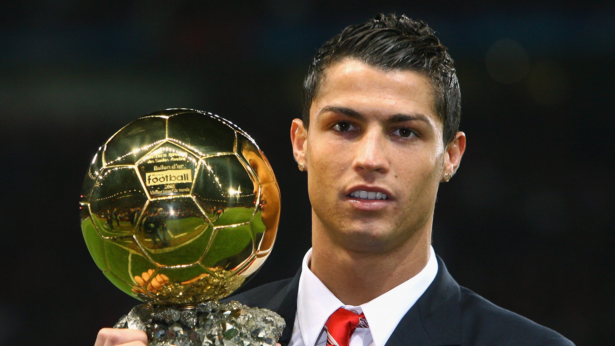 中超国足逆袭亚冠联赛 球迷信心恢复,中超与亚冠实行新规